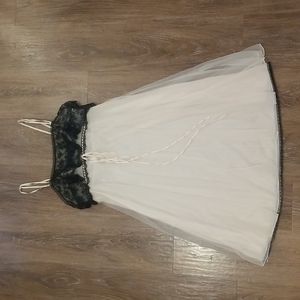 (S) Vintage Van Roalte Black Lace Empire Waist Flowy Nylon Nightgown Intimates